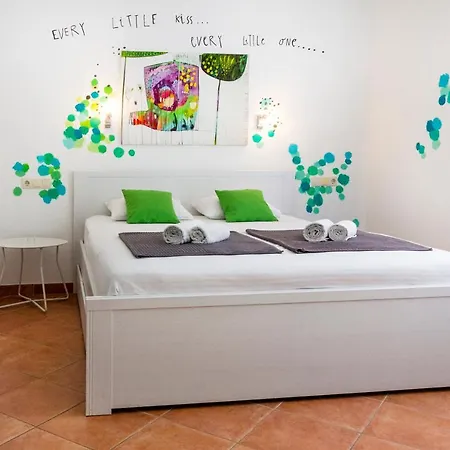 Apartman Mia Palit Buitenkant foto